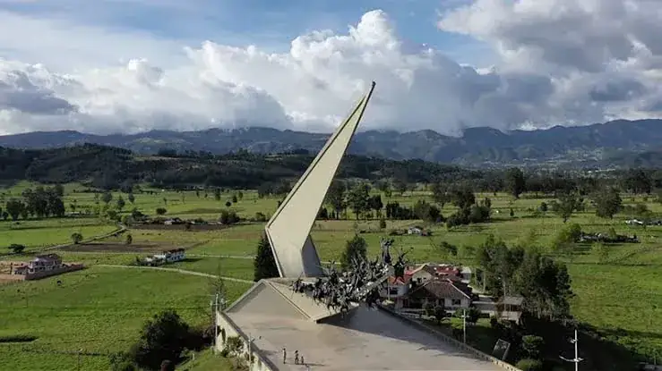 Monumento a los Lanceros en el Pantano de Vargas, Boyacá