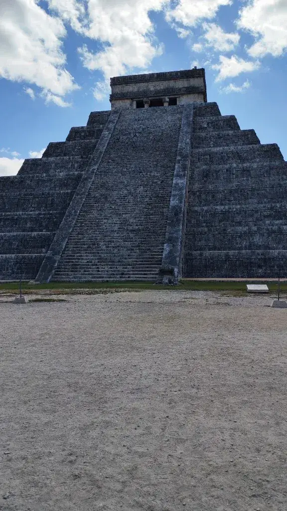 Pirámide de Kukulcán en Chichén Itzá, Yucatán